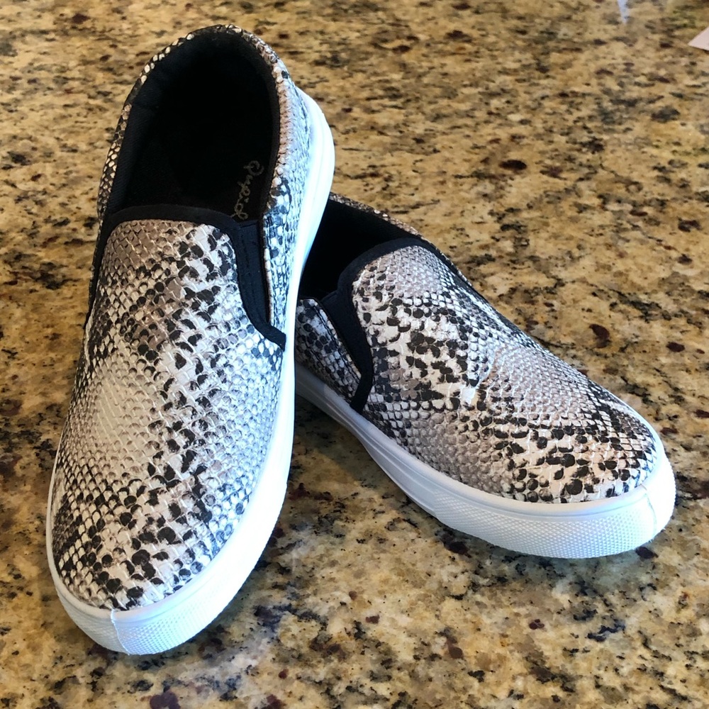 Qupid snakeskin slip on sneakers